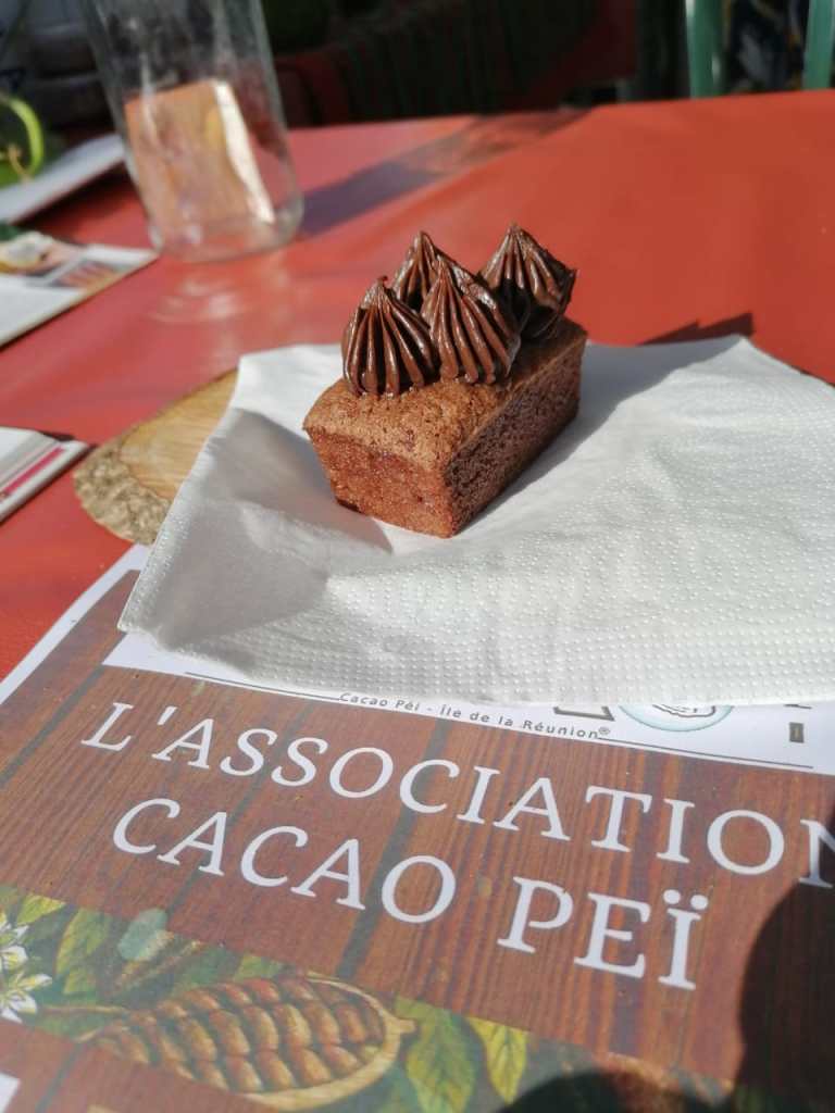 Les supers gateaux entierement au criollo local